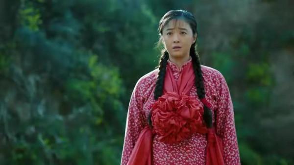 《功勳》:一句話火了一個新疆姑娘,“俺能受”為申紀蘭深深感動 《功勳》:一句話火了一個新疆姑娘,“俺能受”為申紀蘭深深感動