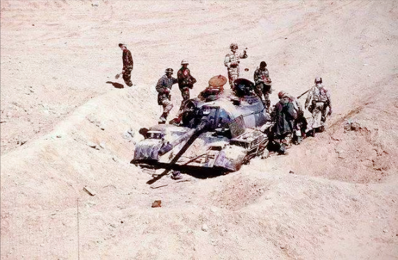 20世紀中的海灣戰爭，中國69式坦克，為什麼會被美軍輕易擊毀？