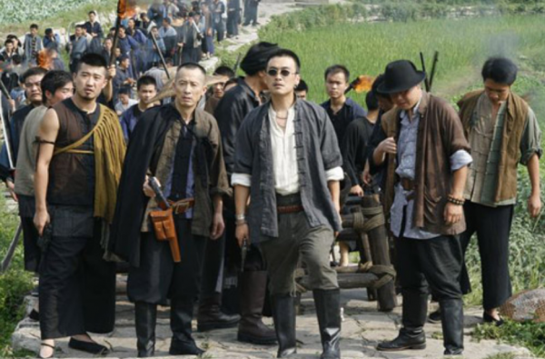 80年代“座山雕”：學張作霖建百人“軍隊”，和6個女人共同生活