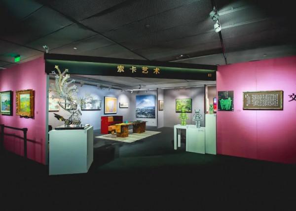 面對新一輪防控，用什麼姿勢看藝術？| 藝術栗子