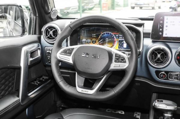 BJ40環塔冠軍版:緊湊型SUV,離地間隙220毫米,越野素質過硬 BJ40環塔冠軍版:緊湊型SUV,離地間隙220毫米,越野素質過硬