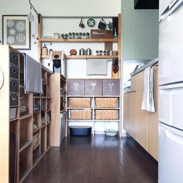 小夫妻堅持不生孩子不買房,蝸居50㎡小家21年:別太低估婚姻 小夫妻堅持不生孩子不買房,蝸居50㎡小家21年:別太低估婚姻