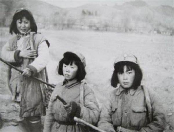 她是鄧小平的第二任妻子，後來嫁給李維漢，生下的兒子成了副國級