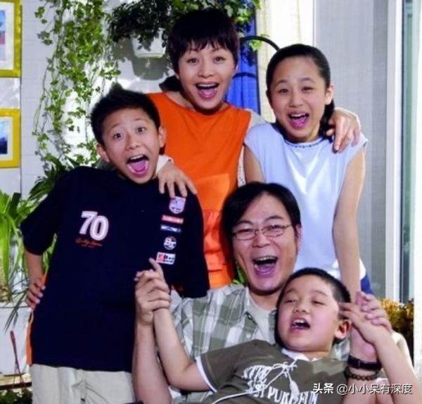 馬可是馬赫的弟弟，《花千骨》中的殺阡陌，他妻子王丹妮特別漂亮