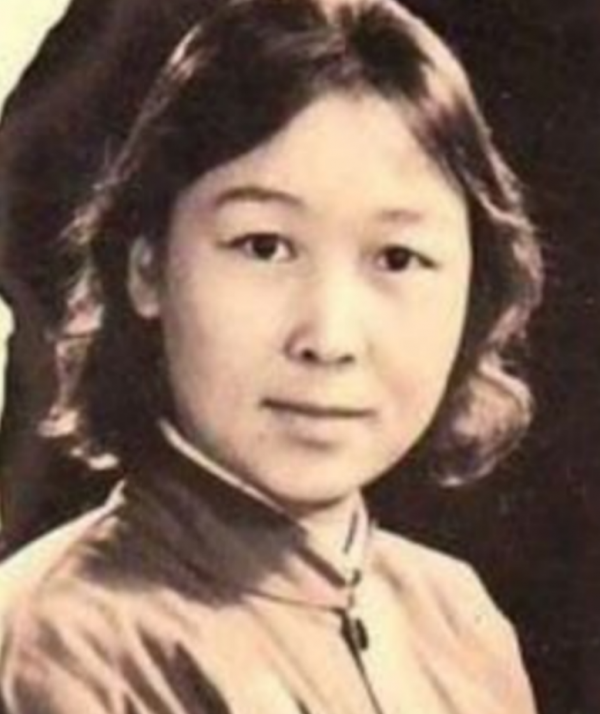 新中國剛成立,毛主席就著手製定《婚姻法》:新時代女性有權休夫 新中國剛成立,毛主席就著手製定《婚姻法》:新時代女性有權休夫