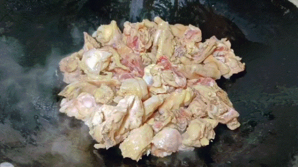 兒子參加運動會,做6種美食給他加油,他說:“媽媽,我不敢吃。” 兒子參加運動會,做6種美食給他加油,他說:“媽媽,我不敢吃。”