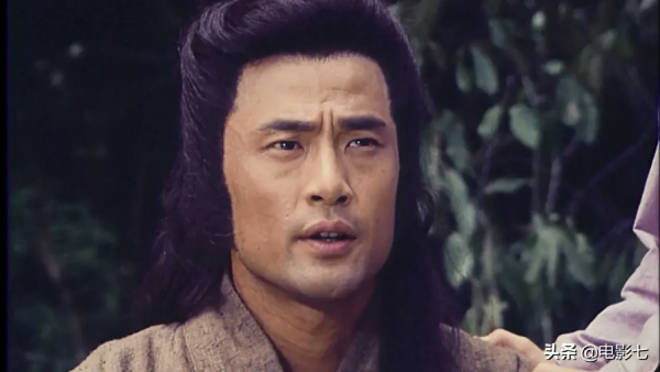 票房僅44萬，上映7天被下架，於榮光這部武俠片，被央視反覆重播