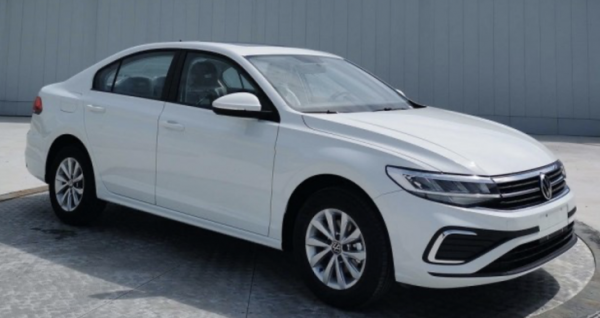 整車包圍換新 一汽-大眾新款寶來實車曝光