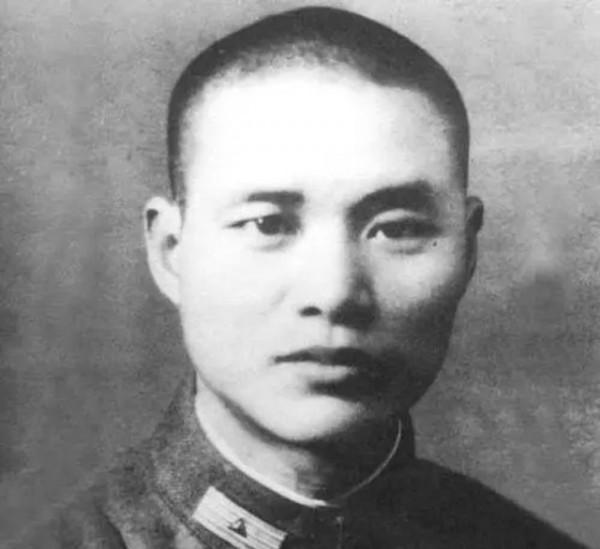 沈醉出獄後，思念10年的妻子卻已帶著6個子女改嫁，他如何處理？