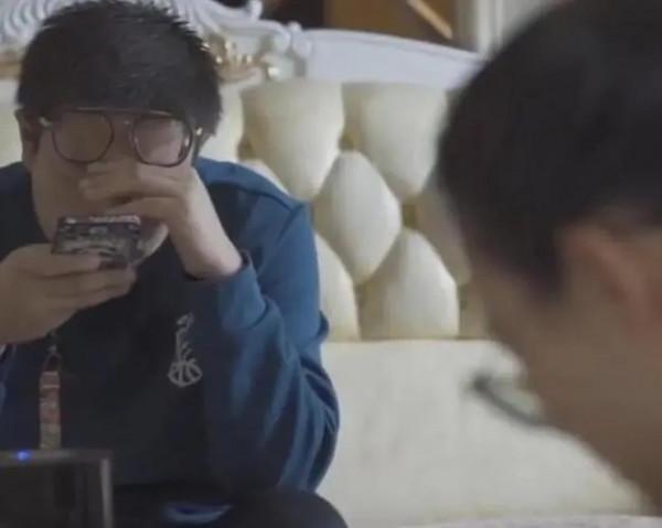 “藥神父親”為救兒子自行製藥，他能成功嗎？已處法律邊緣