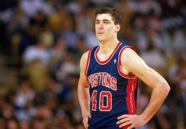 NBA紀實連載39：最想廢了喬丹的那個人，惡貫滿盈的比爾蘭比爾