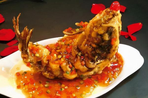 山東農村宴席上最出名的8道硬菜，鮮香美味，不愧是八大菜系之首