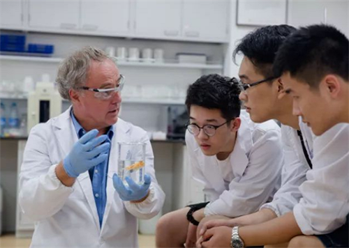 女子連生3個孩子，做親子鑑定後，發現孩子跟自己沒有親子關係