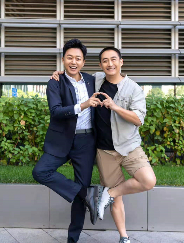 46歲梅婷新劇要大火!殺青照她穿襯衫美貌出眾,跟海清飆戲超期待 46歲梅婷新劇要大火!殺青照她穿襯衫美貌出眾,跟海清飆戲超期待