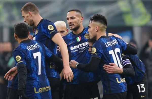 國米繼續狂飆，四條戰線高歌猛進，張康陽請來小因扎吉太正確了