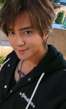 羅志祥「同一件表演服穿10年」！挖出歷史照…粉絲驚：人也沒變