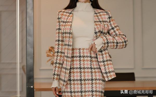 糖果蜜罐油彩亞麻格紋呢西裝,珠珠冬季OL職業裝詮釋辦公室美 糖果蜜罐油彩亞麻格紋呢西裝,珠珠冬季OL職業裝詮釋辦公室美