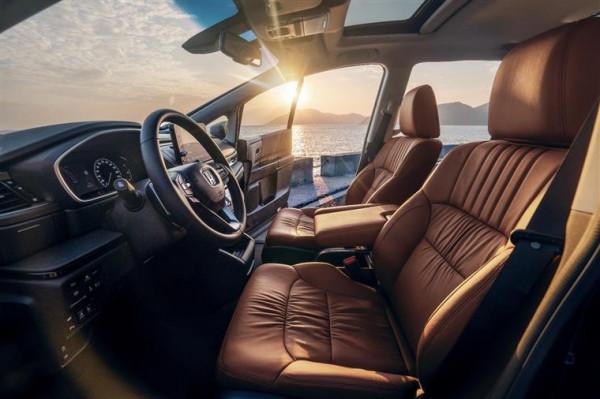 這溢位螢幕的誠意你看到了嗎？全新奧德賽上市23.58萬元起