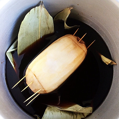 別怪我沒提醒你，這道紅糖糯米藕一吃就上癮