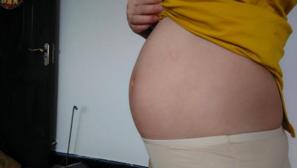 孕婦“上懷肚”和“下懷肚”，到底有啥差別？與生產風險息息相關