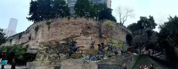 重慶老城門“九開八閉”到底是怎麼回事？