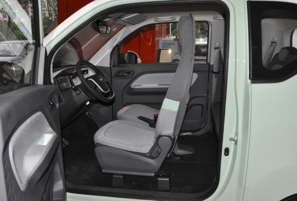 這三款國產轎車上半年賣得最好，第一名還是一款電動車！