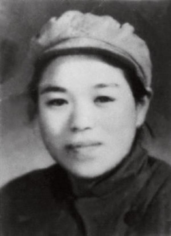 伊藤鬱子:25歲嫁中國軍人,47歲回家辭別老母親:我的心在中國 伊藤鬱子:25歲嫁中國軍人,47歲回家辭別老母親:我的心在中國