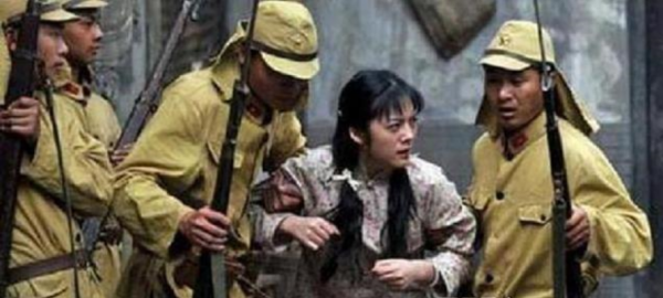 侵華戰爭中，日軍俘虜五百多名女學生，為何吃了燒餅就將其放了？