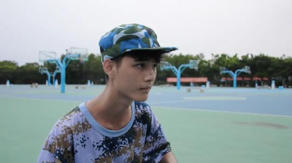 聽完教官唱歌,來看看廣東工業大學“軍花軍草”! 聽完教官唱歌,來看看廣東工業大學“軍花軍草”!