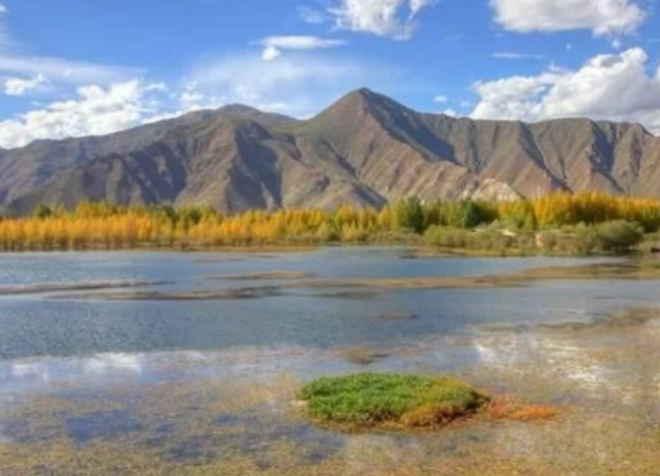 我國唯一不收費的自駕遊公路,沿途風景美如仙境,建造花費380億 我國唯一不收費的自駕遊公路,沿途風景美如仙境,建造花費380億