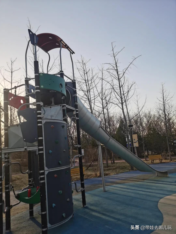 元旦住499元酒店，玩清淨無人的兒童樂園，真香