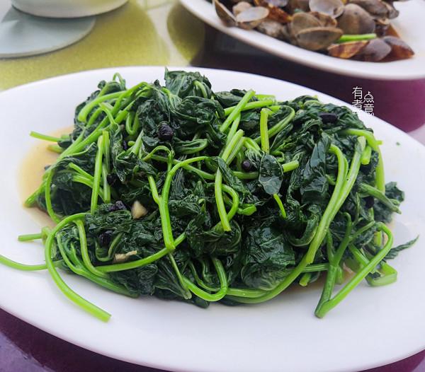 黃金週在海邊遊玩,五人點了6道菜,花了468元,你看值不值? 黃金週在海邊遊玩,五人點了6道菜,花了468元,你看值不值?