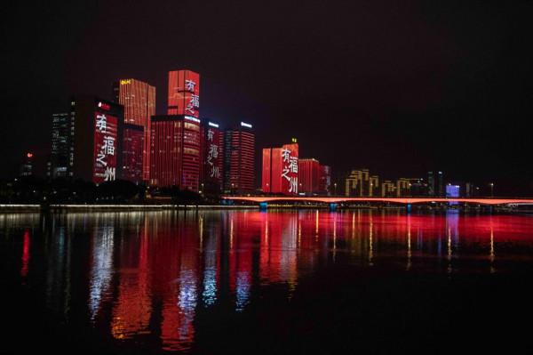 福州超神奇的一棟樓，建築按北斗七星狀排列，颱風來了都要繞著走