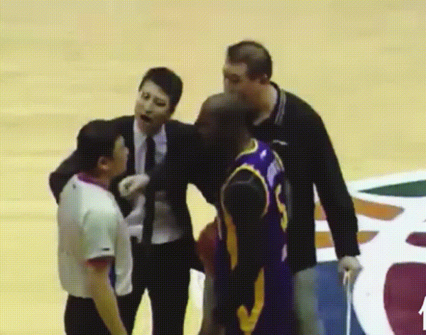 揭秘CBA“紅山體育館慘案”:郭士強辭職抗議,主裁被罰15場 揭秘CBA“紅山體育館慘案”:郭士強辭職抗議,主裁被罰15場