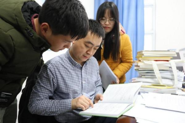 四川超牛教師：一連破解4個國際問題，登上頂級期刊獲世界關注