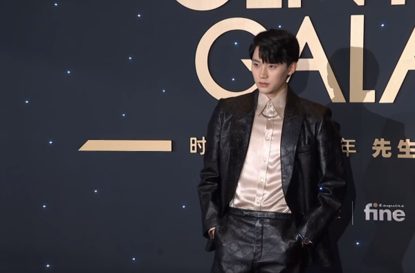 時尚先生紅毯女星搶鏡：有人穿成火龍果，還有人髮型撞款潘長江