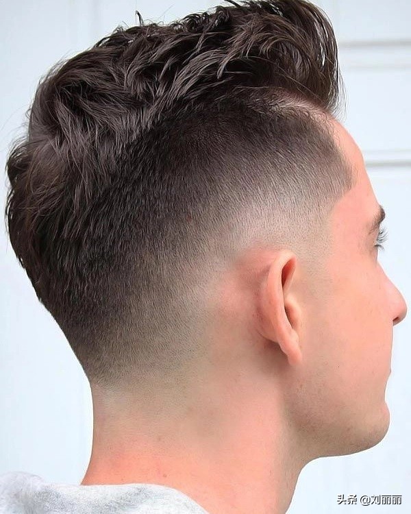 極具人氣的6種男士髮型，一看就不一樣，難怪那麼多男士都在剪