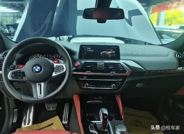 效能SUV車主的痛，買輛寶馬X4M兩年就虧了30多萬！買家：划算