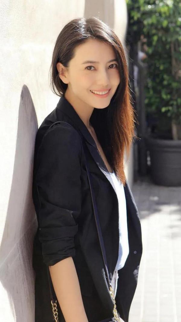 國民女神高圓圓｜秦霄賢女神｜溫文爾雅，不染世俗