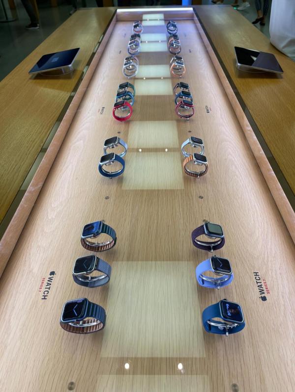 iPhone13 256G真的是斷貨王？