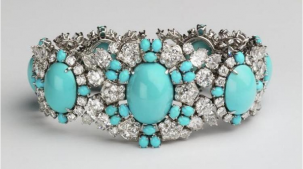 美國富豪中的“王室迷”,竟然“繼承”了4位皇后的家當 美國富豪中的“王室迷”,竟然“繼承”了4位皇后的家當