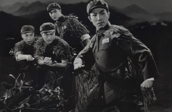 1964年,毛主席看完京劇後,指著主角問道:這個人現在什麼職務? 1964年,毛主席看完京劇後,指著主角問道:這個人現在什麼職務?