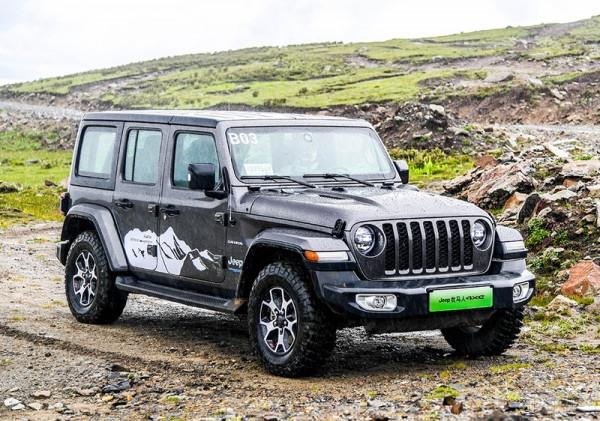 沒想到，加了電之後的牧馬人，變得更生猛了