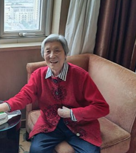 58年毛主席在專列上不慎摔倒後,笑著對王愛梅:我保證,絕對保密 58年毛主席在專列上不慎摔倒後,笑著對王愛梅:我保證,絕對保密