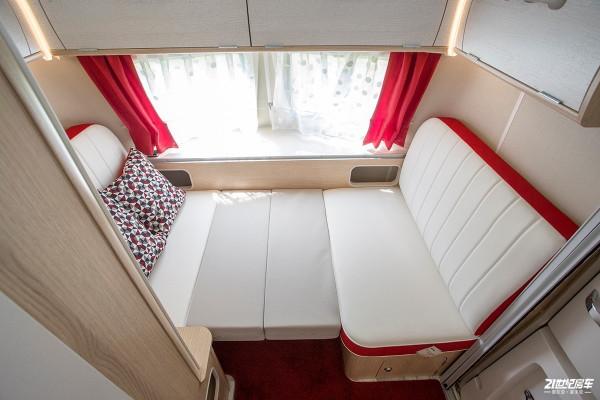 精緻的德系拖掛房車，復古又實用，年輕人喜歡的TA都有，真愛了