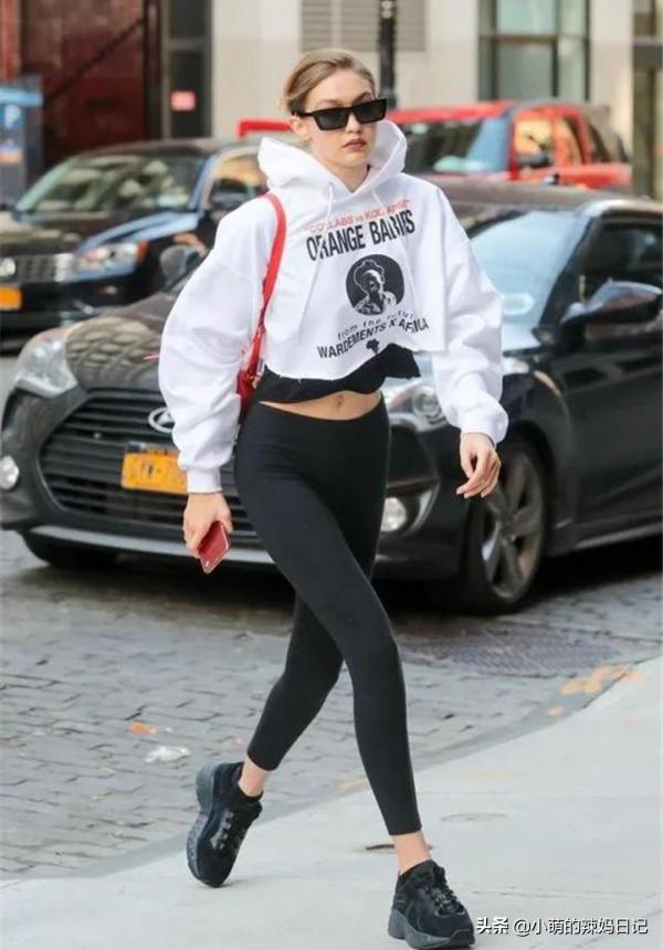 單車褲算什麼?今年流行的“鯊魚褲”才真厲害,顯瘦顯腿長還時髦 單車褲算什麼?今年流行的“鯊魚褲”才真厲害,顯瘦顯腿長還時髦