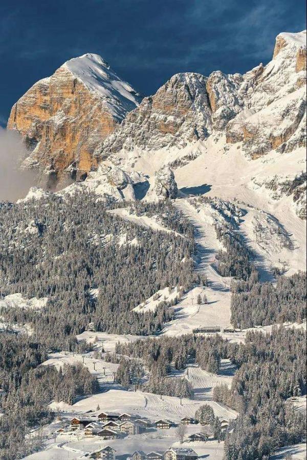 米蘭機場期待與您冰雪飛躍，心向未來