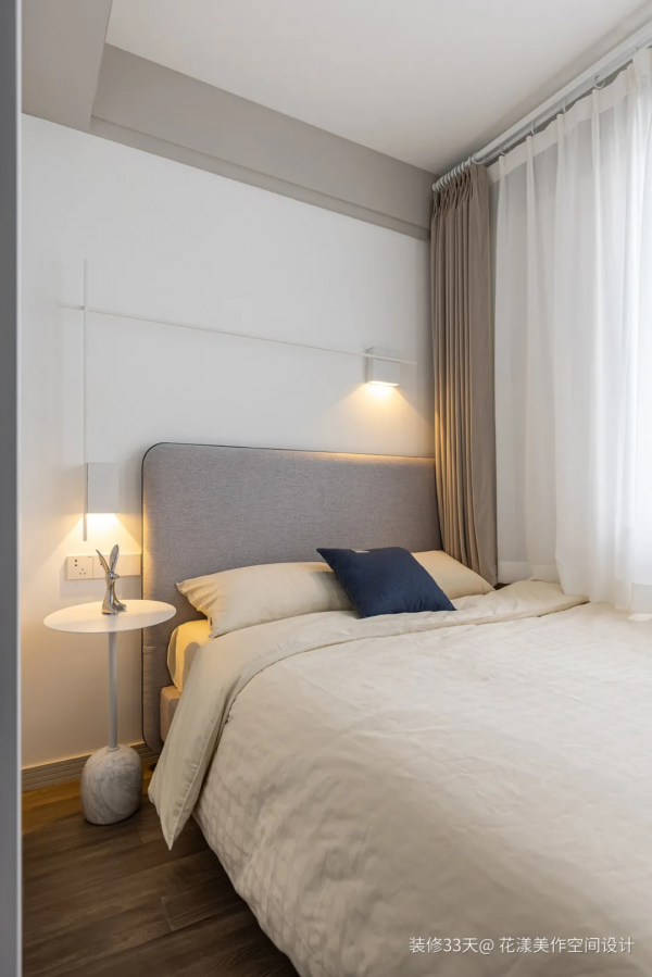 大長桌客廳,大書牆書房 大長桌客廳,大書牆書房