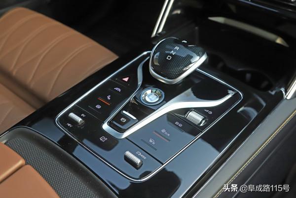 誰說自主品牌7座SUV費油?虧電實測百公里5.0L 比亞迪唐DM-i瞭解一下 誰說自主品牌7座SUV費油?虧電實測百公里5.0L 比亞迪唐DM-i瞭解一下