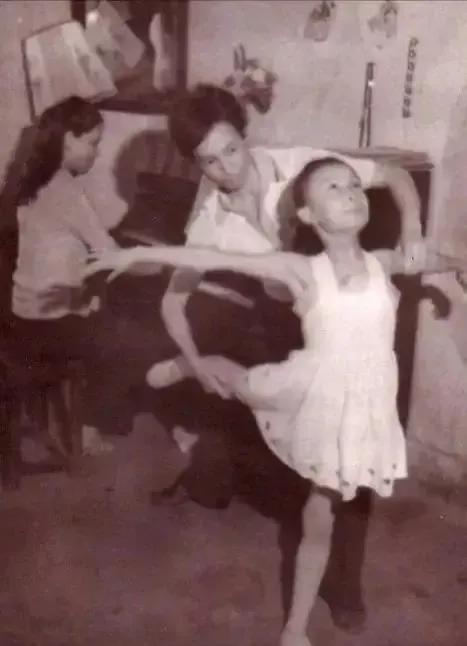 這五位女星，不溫不火，不圖名利，清白乾淨，堪稱娛樂圈“清流”